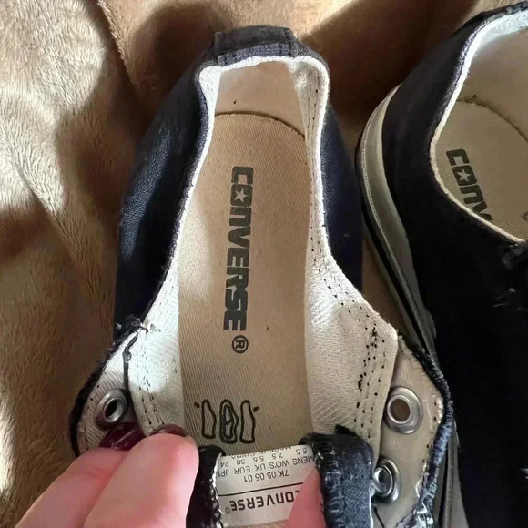 Converse slip on sneakers - Picture 2 of 5